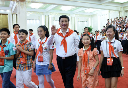 習爺爺寄語全國少年兒童 望少年兒童刻苦學習知識