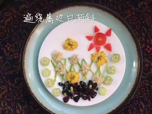 80后寶媽自創(chuàng)“詩(shī)詞早餐”，網(wǎng)友羨慕表示：想學(xué)