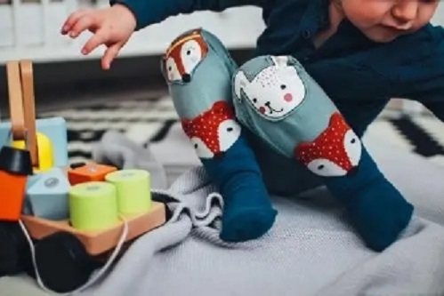 1歲內(nèi)寶寶的3種表現(xiàn)，暗示他可能擁有高智商