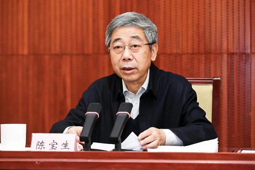 教育部提出“小學(xué)階段作業(yè)不出校門”，引發(fā)網(wǎng)友激烈討論